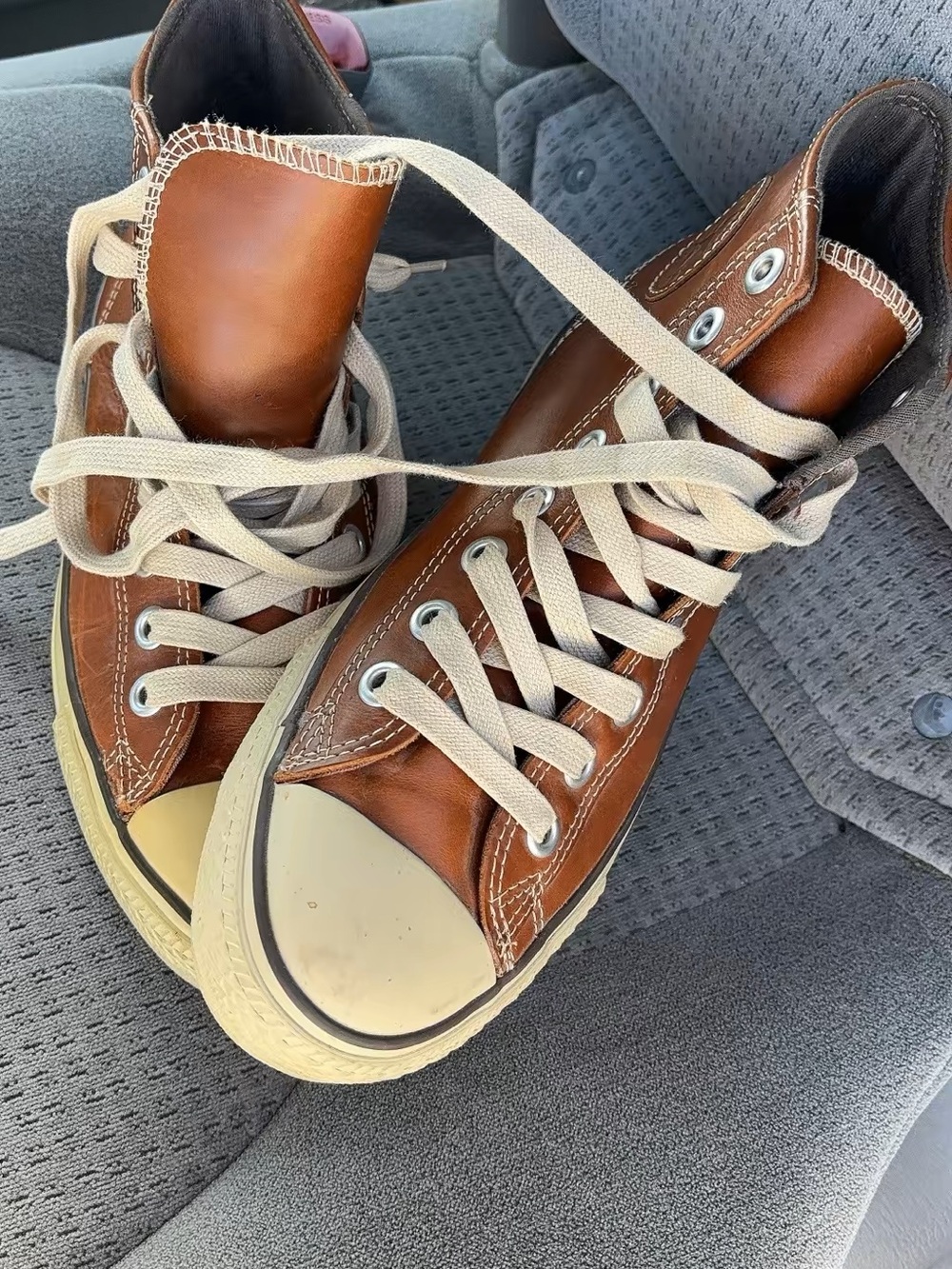 Converse Men's All Star Chuck Taylor Brown High-Top Canvas Sneakers M size 8.5